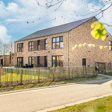 De Hoog Velden 12
